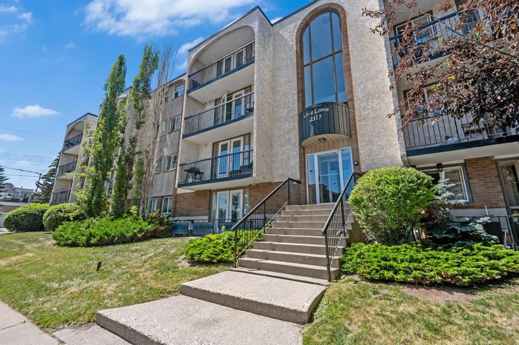 Casa Loma - Photo 2 of 21