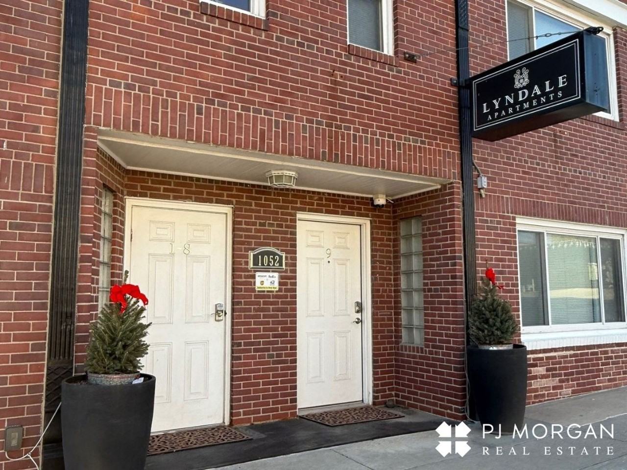 Lyndale Apartments - Photo 6 of 10