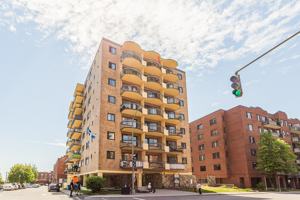 featured image of 4400 Rue Sainte-Catherine Est