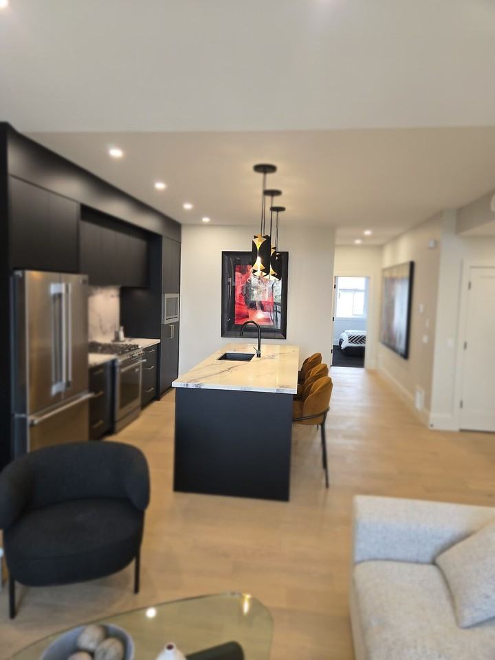 1924 26a Street SW #1 - Photo 2 of 14