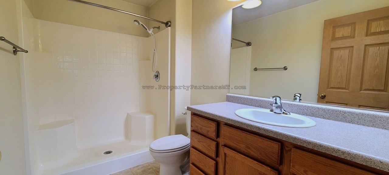 101 N Shore Dr - Photo 6 of 12