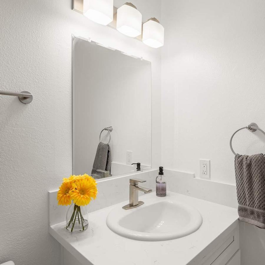 1471 Grove Ave - Photo 6 of 15