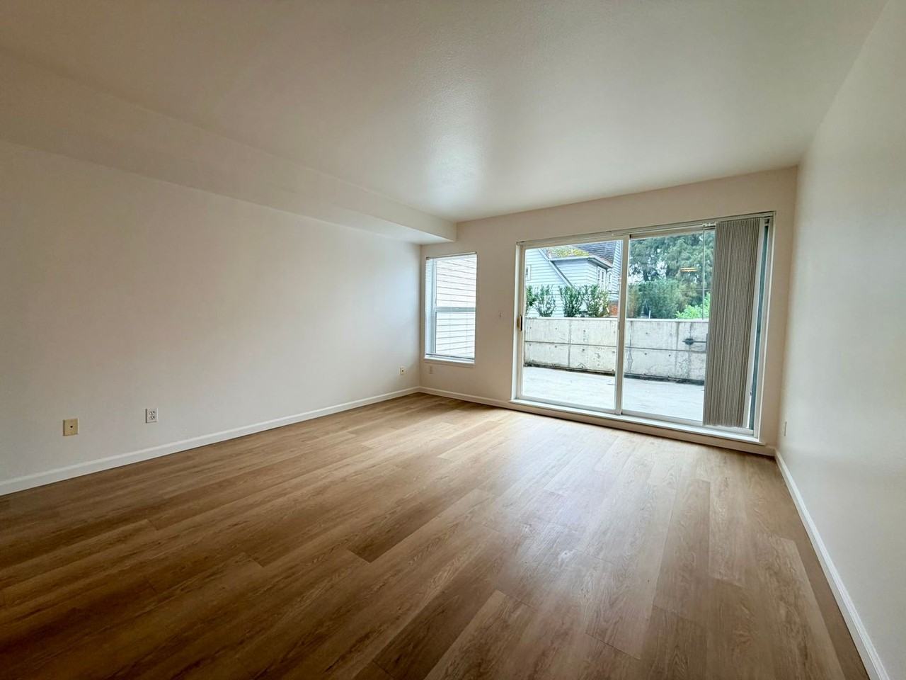 Eastlake Gardens - Photo 2 of 50