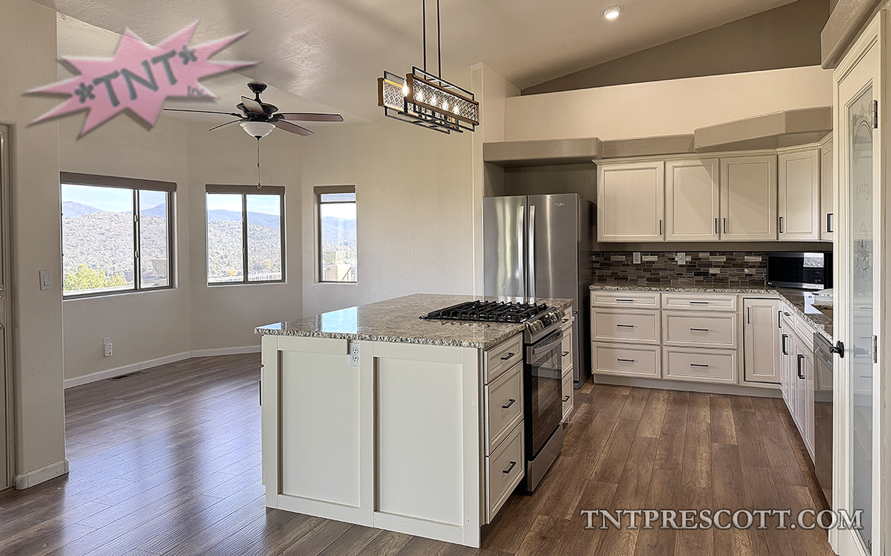 515 Shadow Mountain Dr - Photo 6 of 29