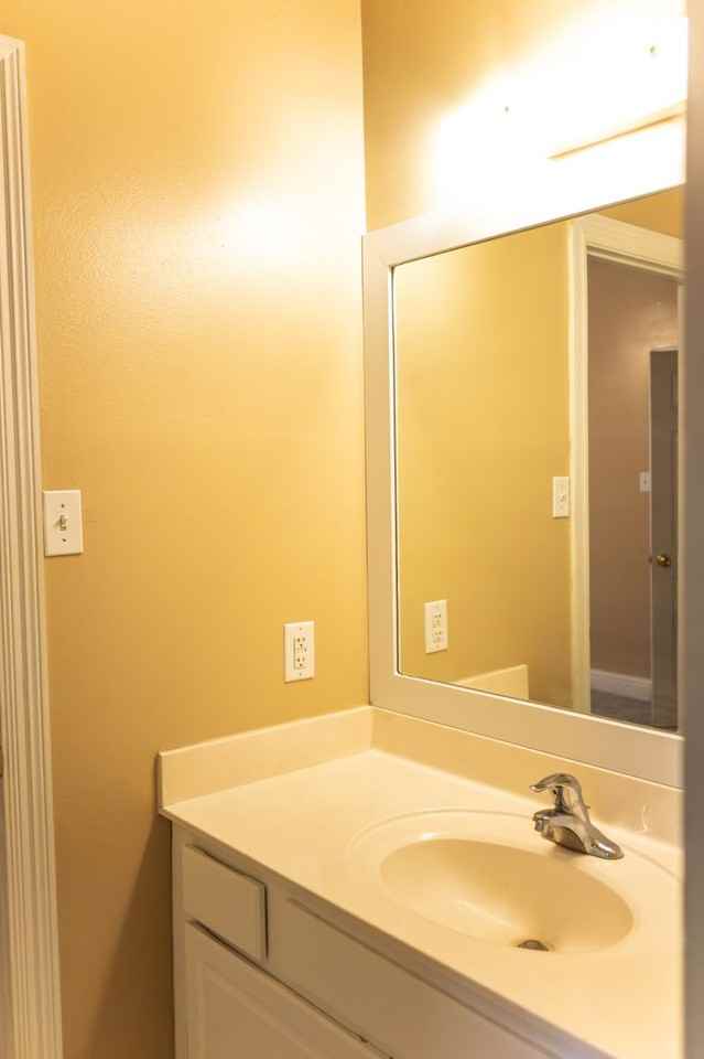 303 Penny Lane - Photo 6 of 9