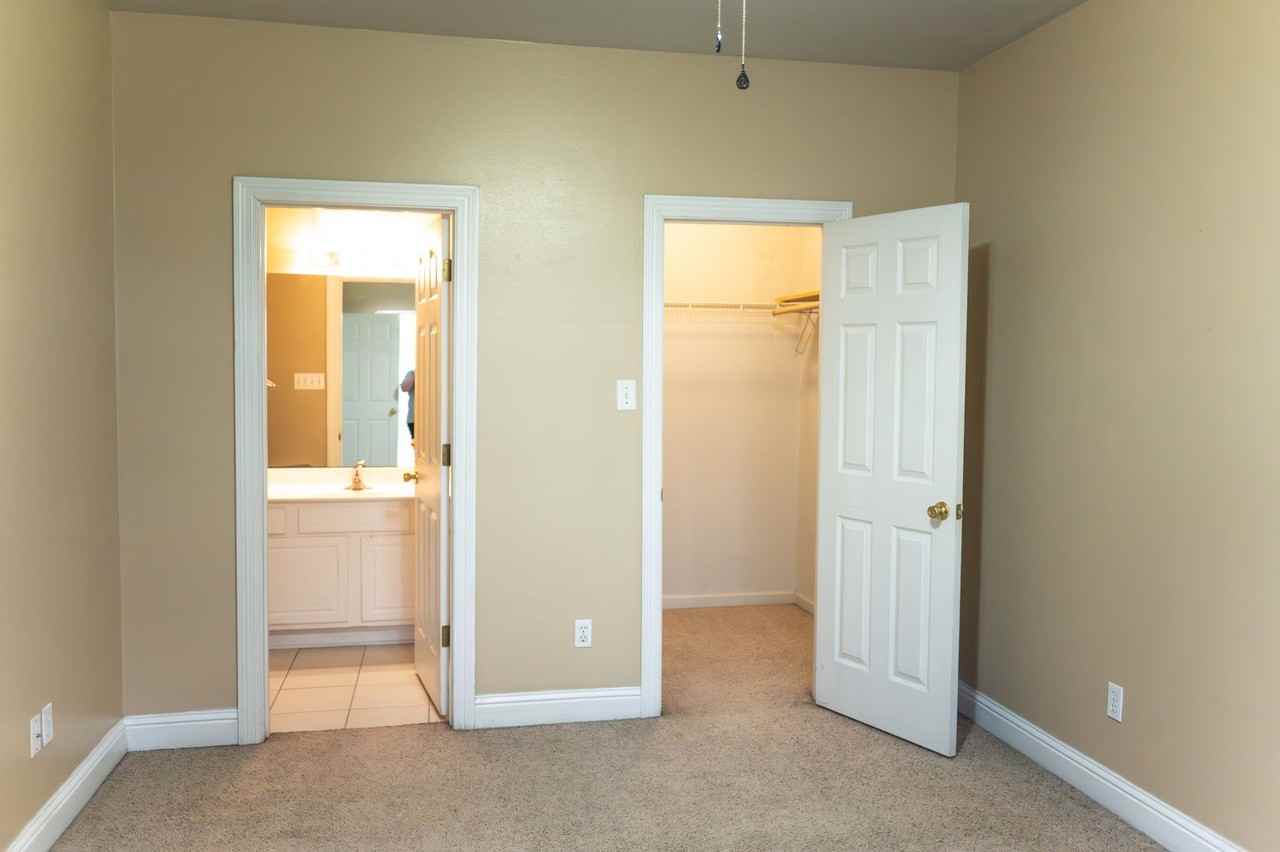 303 Penny Lane - Photo 7 of 9