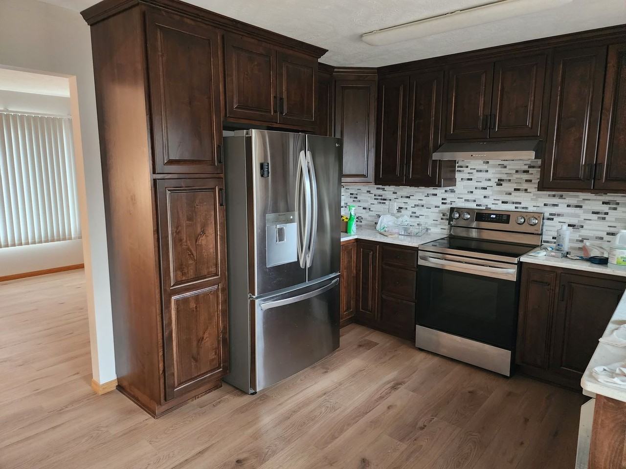 3705 S Fairhall Ave - Photo 5 of 22