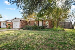 5201 Marks Circle - Photo 1 of 1