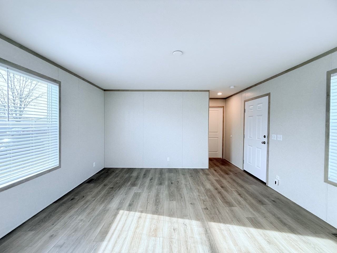 52758 S Yorktown Ct #176 - Photo 3 of 31