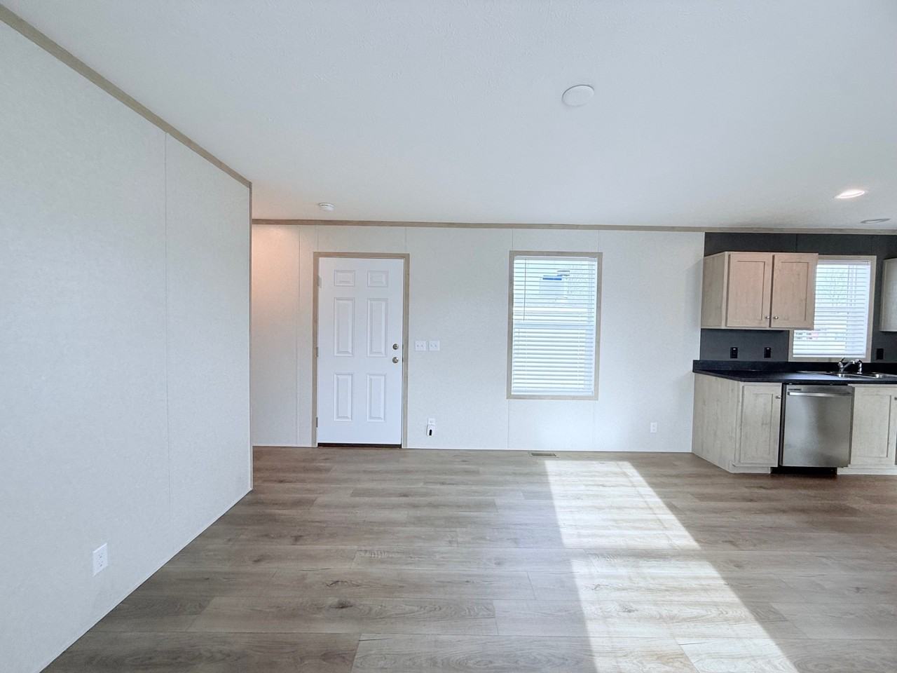 52758 S Yorktown Ct #176 - Photo 5 of 31