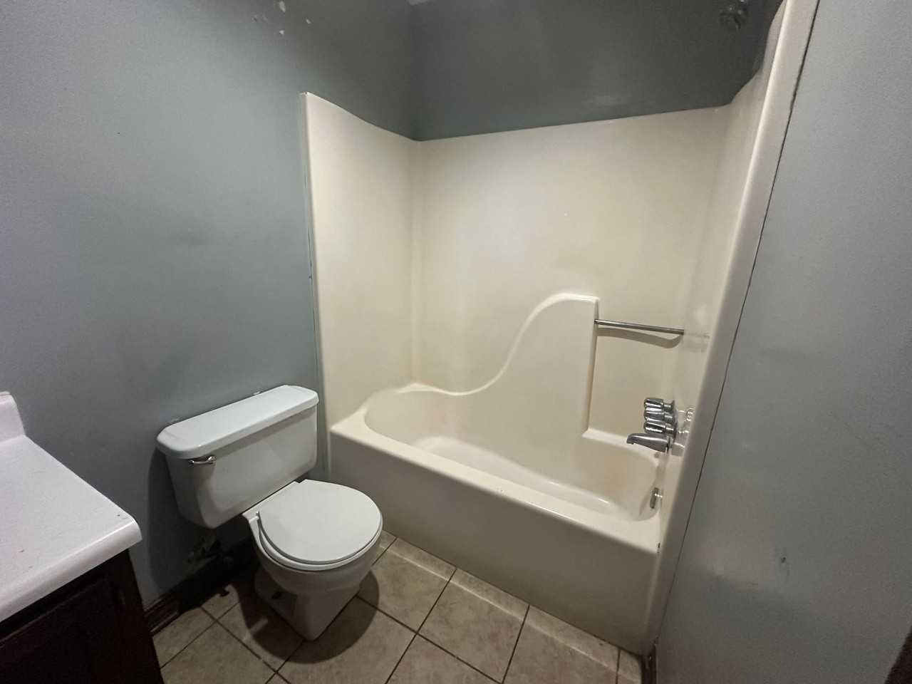 106 Limoges Street - Photo 4 of 13