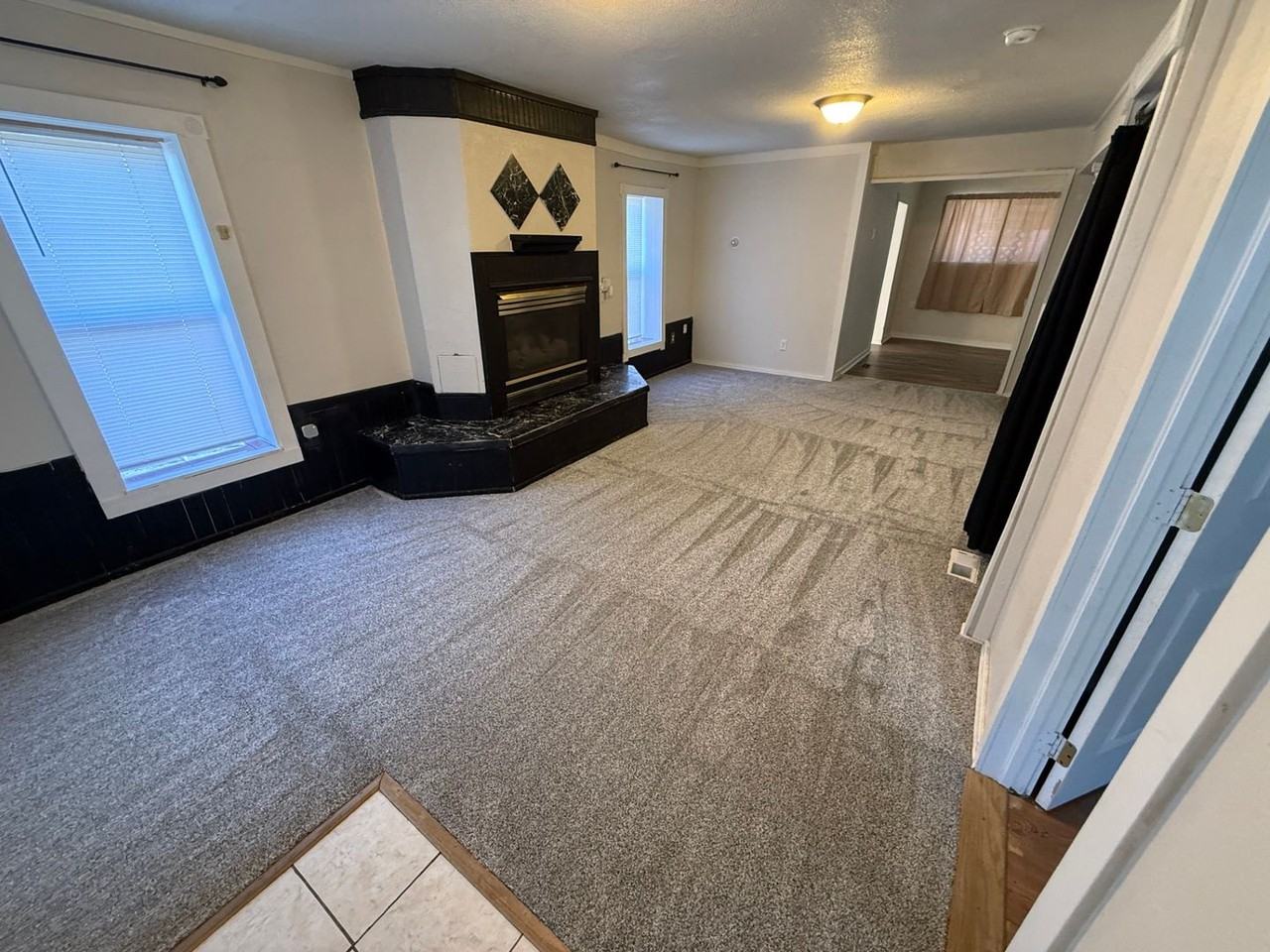109 East Adams Avenue - Photo 3 of 50