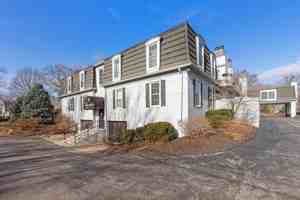 featured image of 2900 W 53rd St