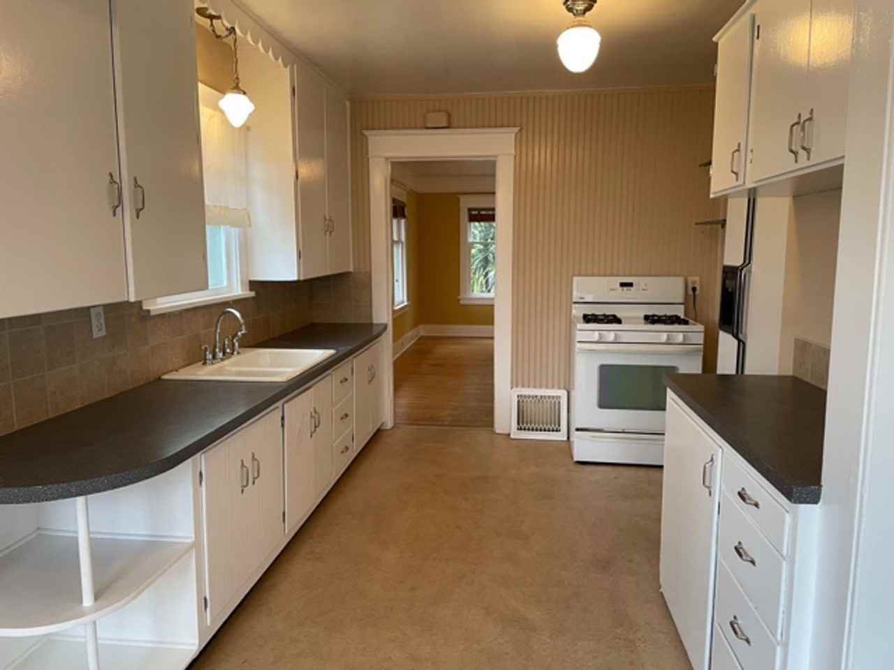 6244 Corson Avenue South - Photo 3 of 11