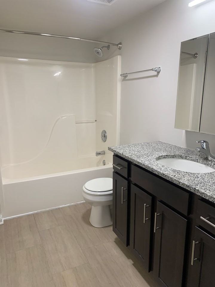 2745 Grinstead Dr #106 - Photo 7 of 18