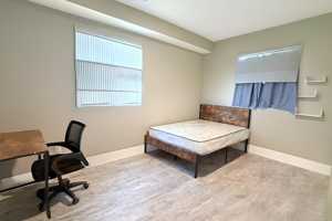 featured image of 1212 W 37th Dr