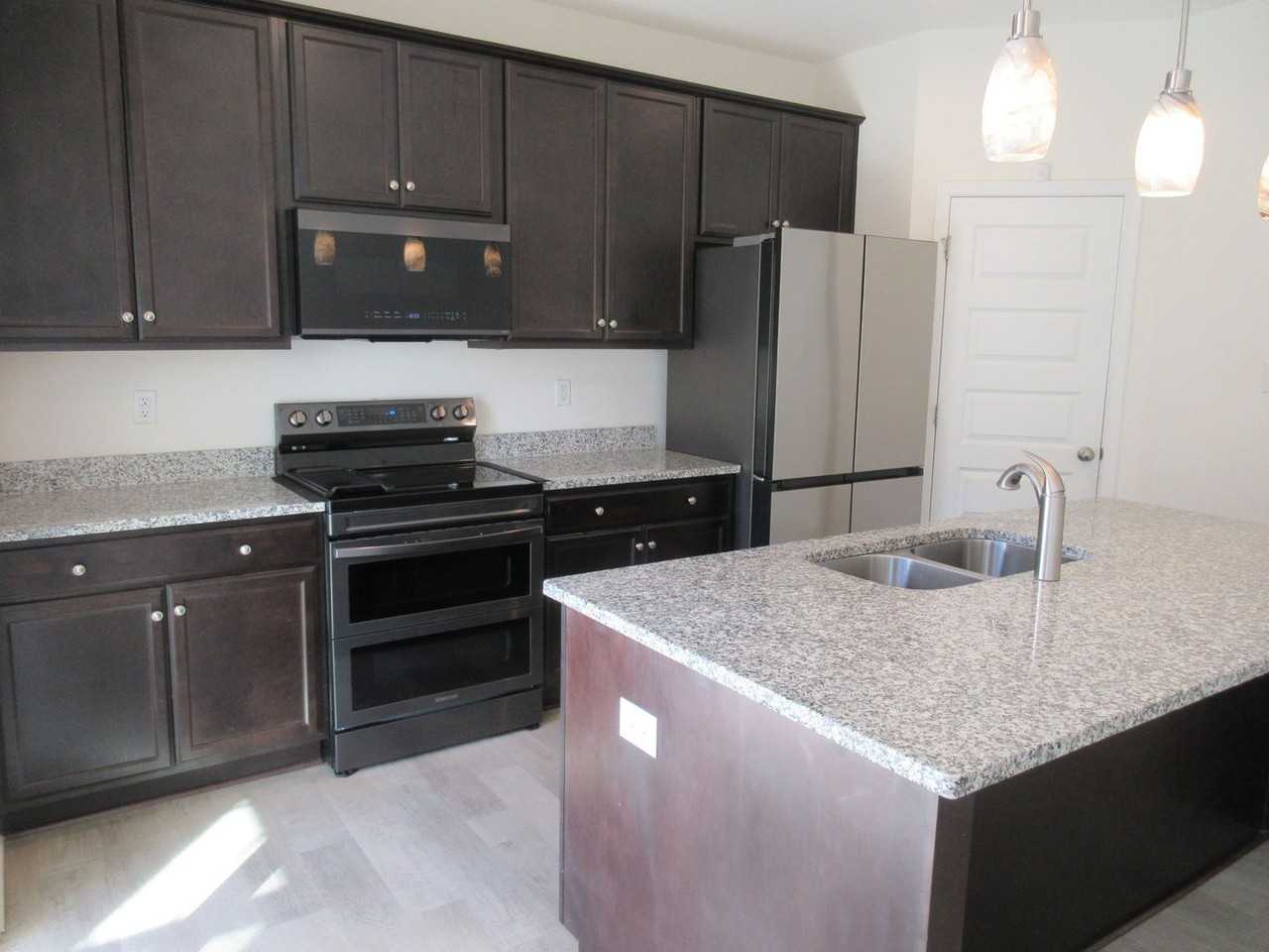 7736 Leeds Castle Ln - Photo 2 of 20