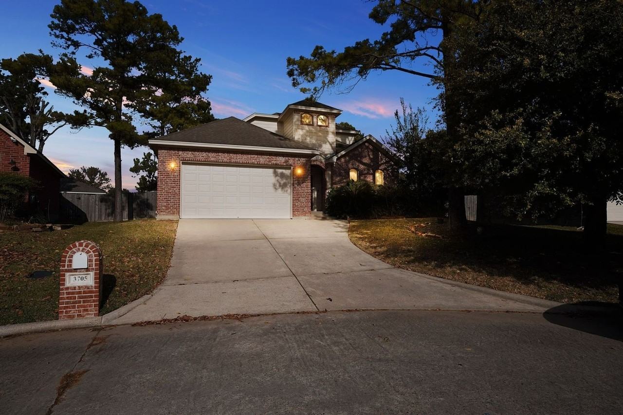 3705 Whisper Walk - Photo 2 of 50