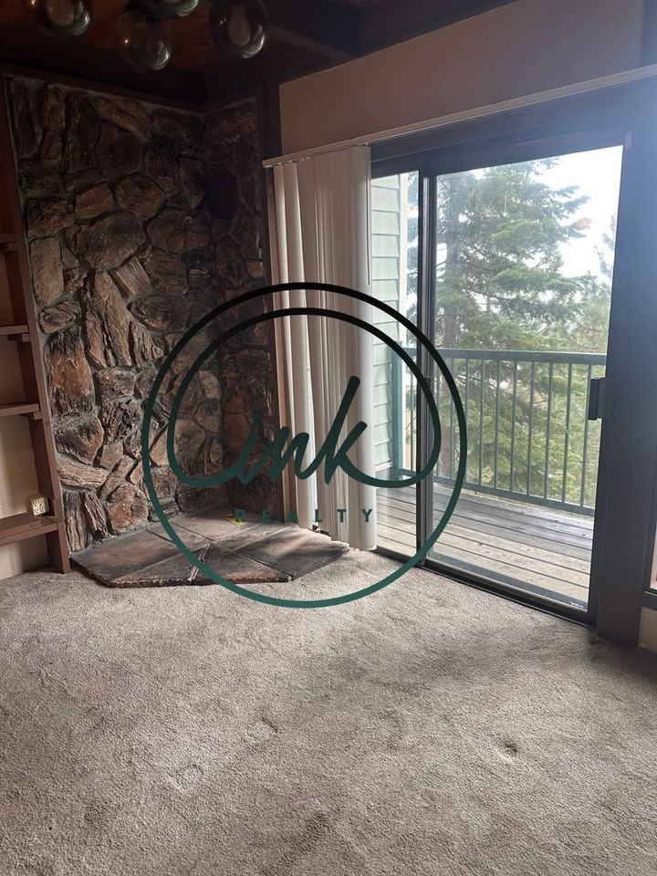 331 Tramway Dr #14 - Photo 6 of 10