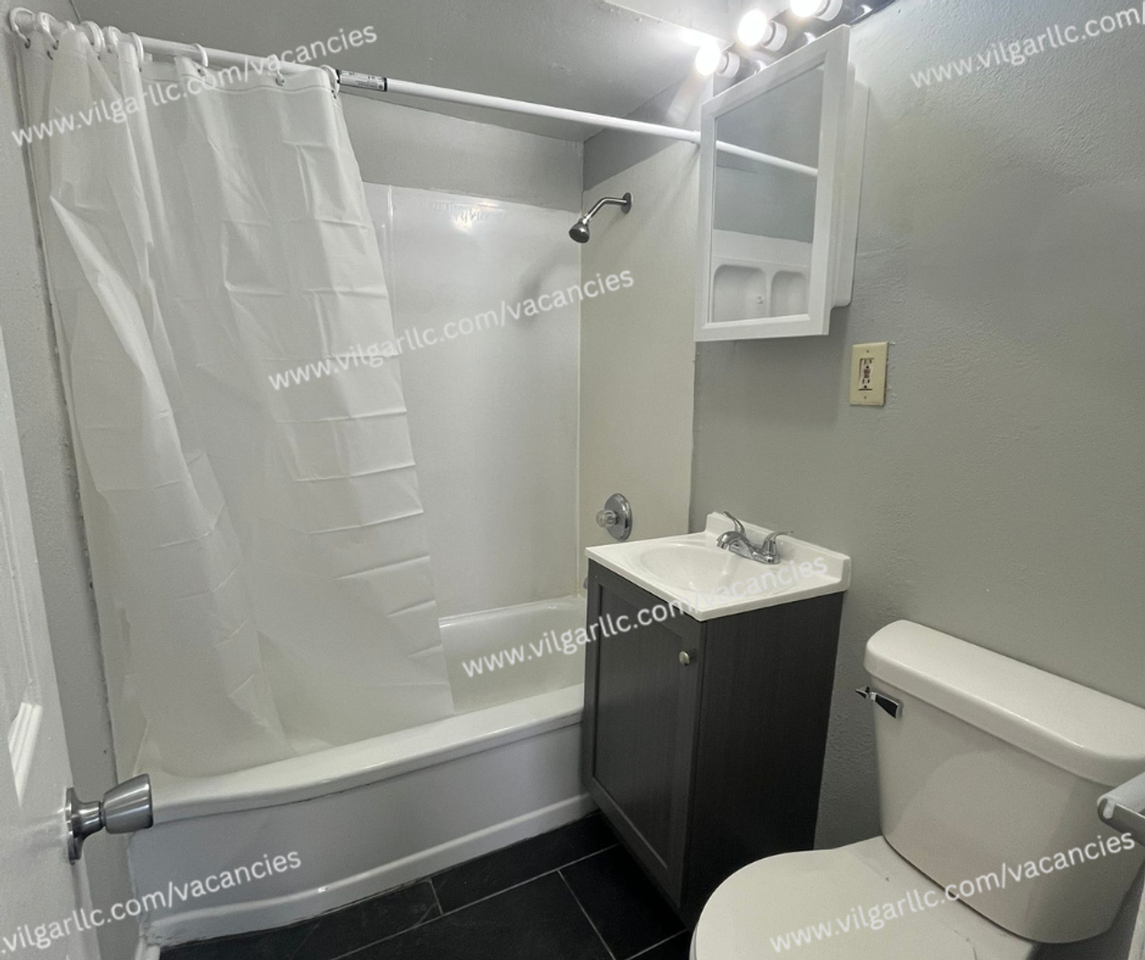 3720 E 10th Ave - Photo 7 of 16