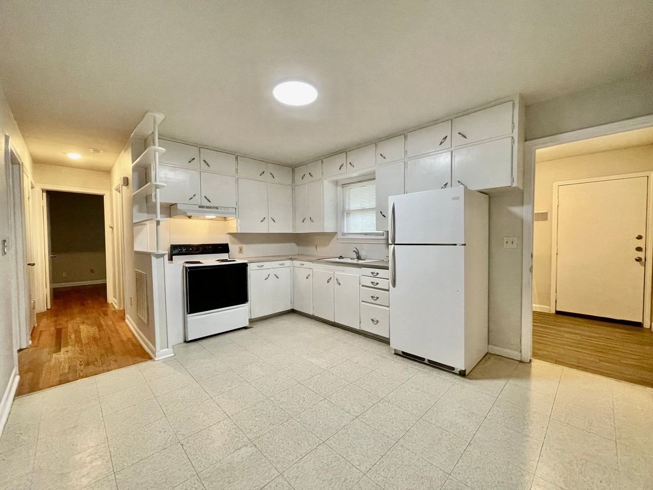 413 Eastwood Street - Photo 3 of 10