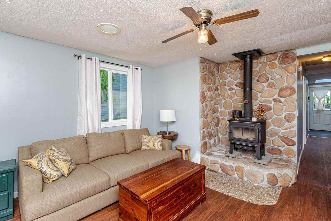 807 North Ann Street - Photo 4 of 17