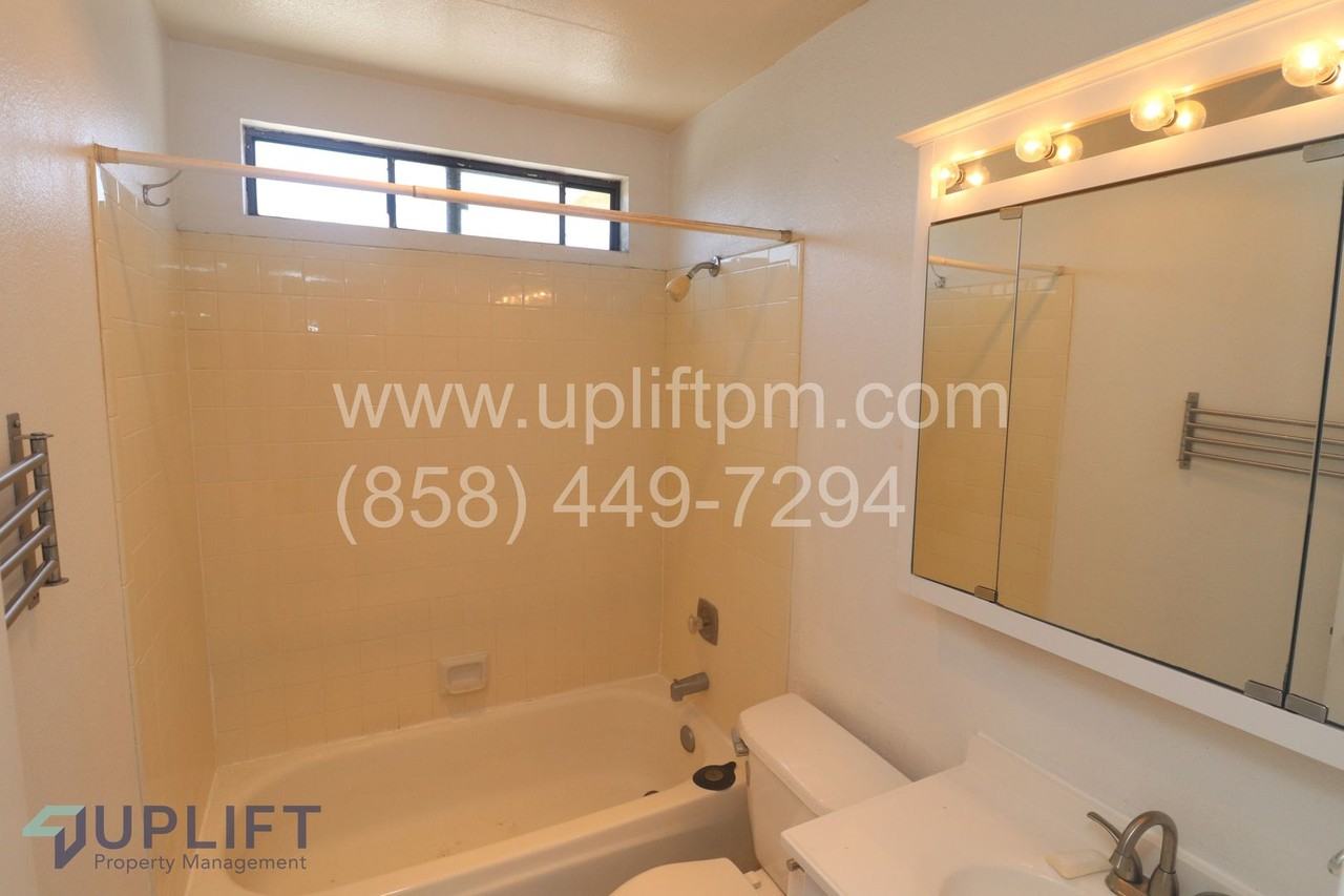 4412 Arizona St #7 - Photo 6 of 11