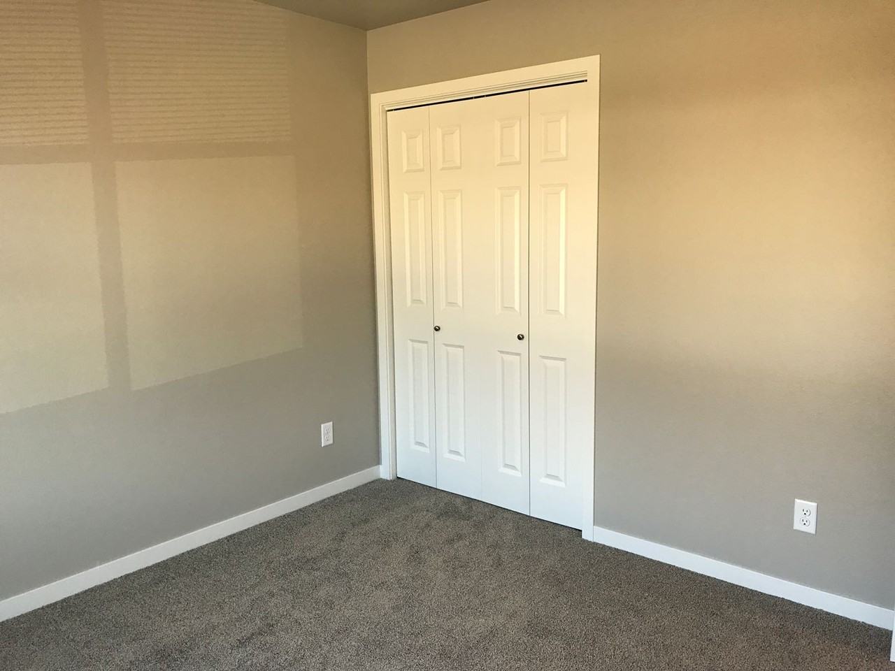 1305 Goldenwood Dr - Photo 6 of 14