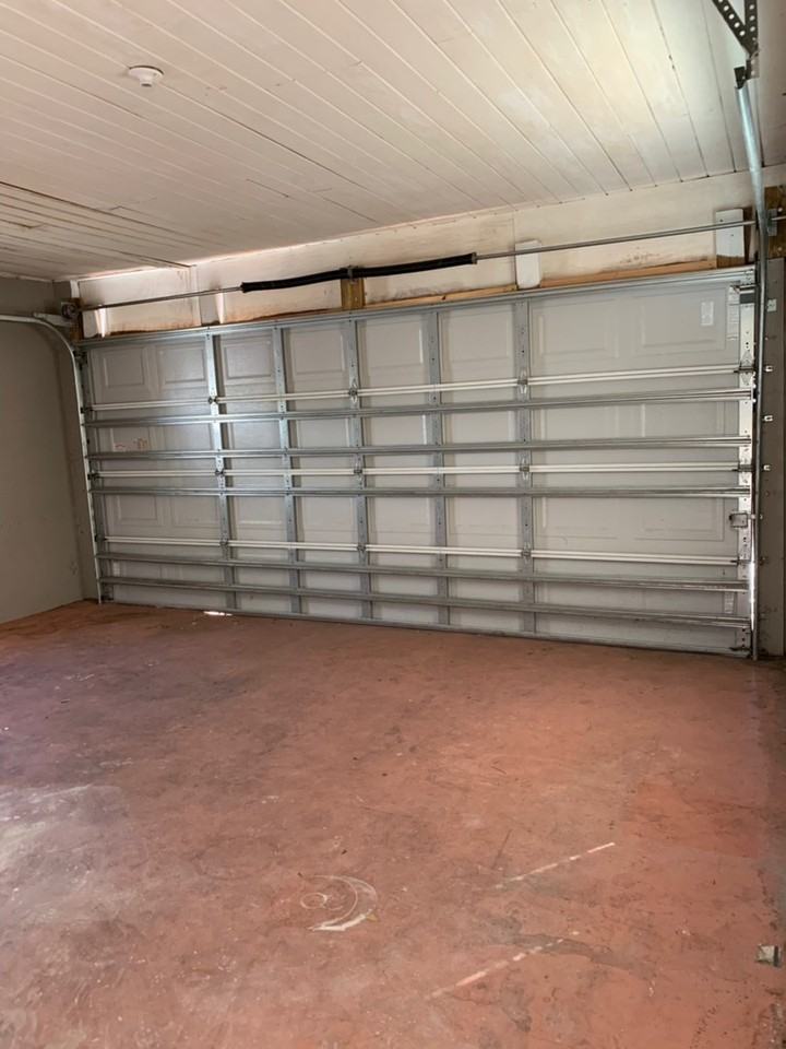 3502 Lindell Ave - Photo 2 of 13