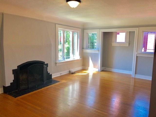 1720 34th Ave - Photo 3 of 11