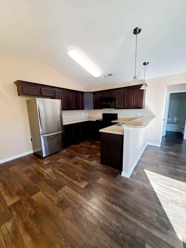 1410 Boker Rd - Photo 5 of 21