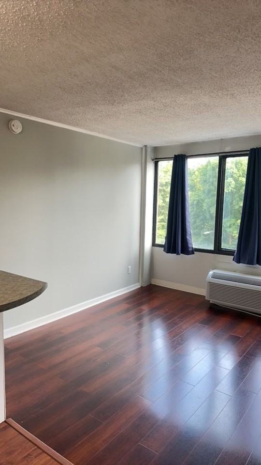 1700 Clinch Ave #414 - Photo 3 of 11