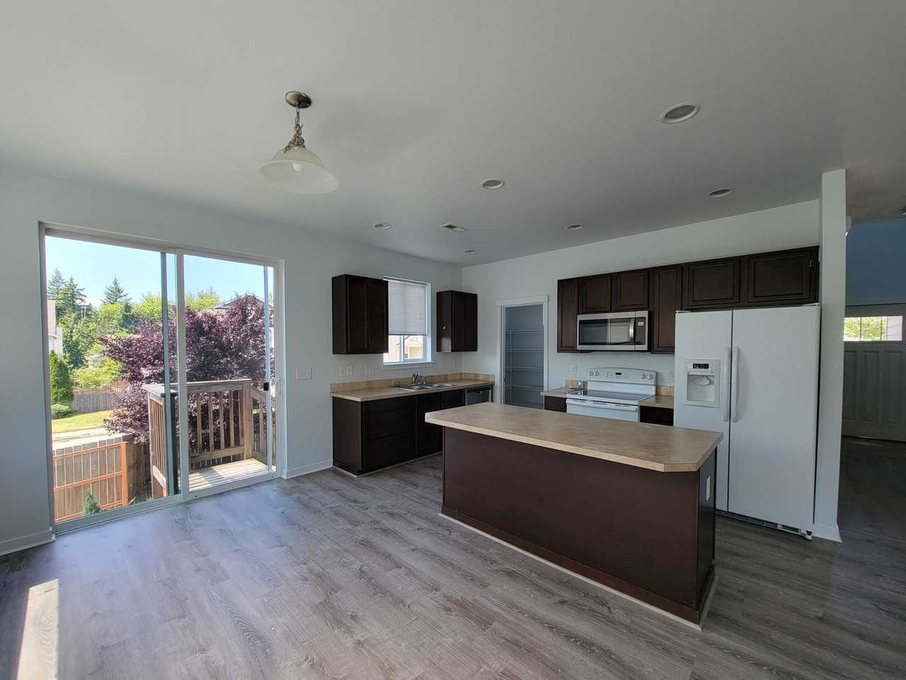 19661 Rosebud Pl Ne - Photo 2 of 22