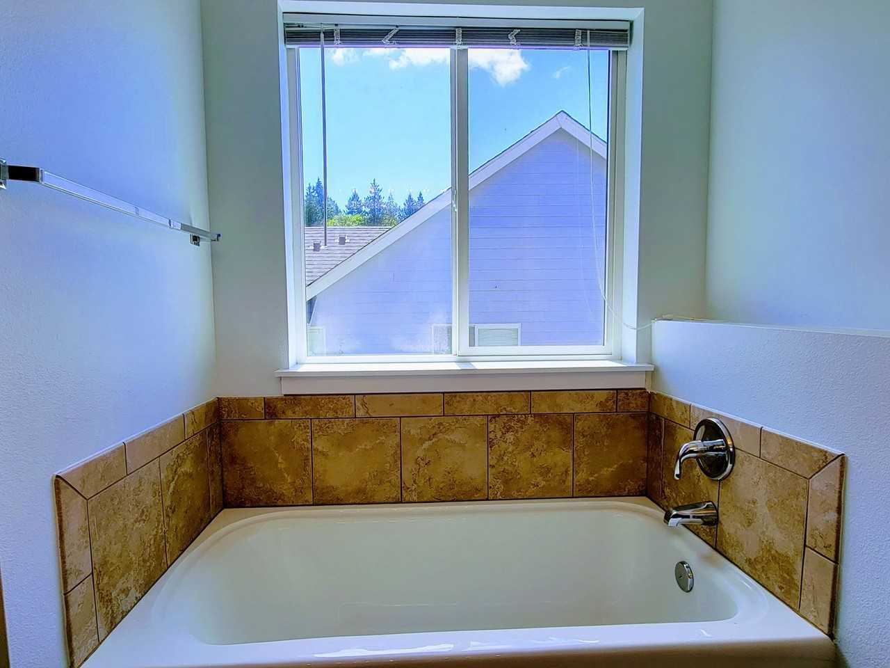 19661 Rosebud Pl Ne - Photo 7 of 22