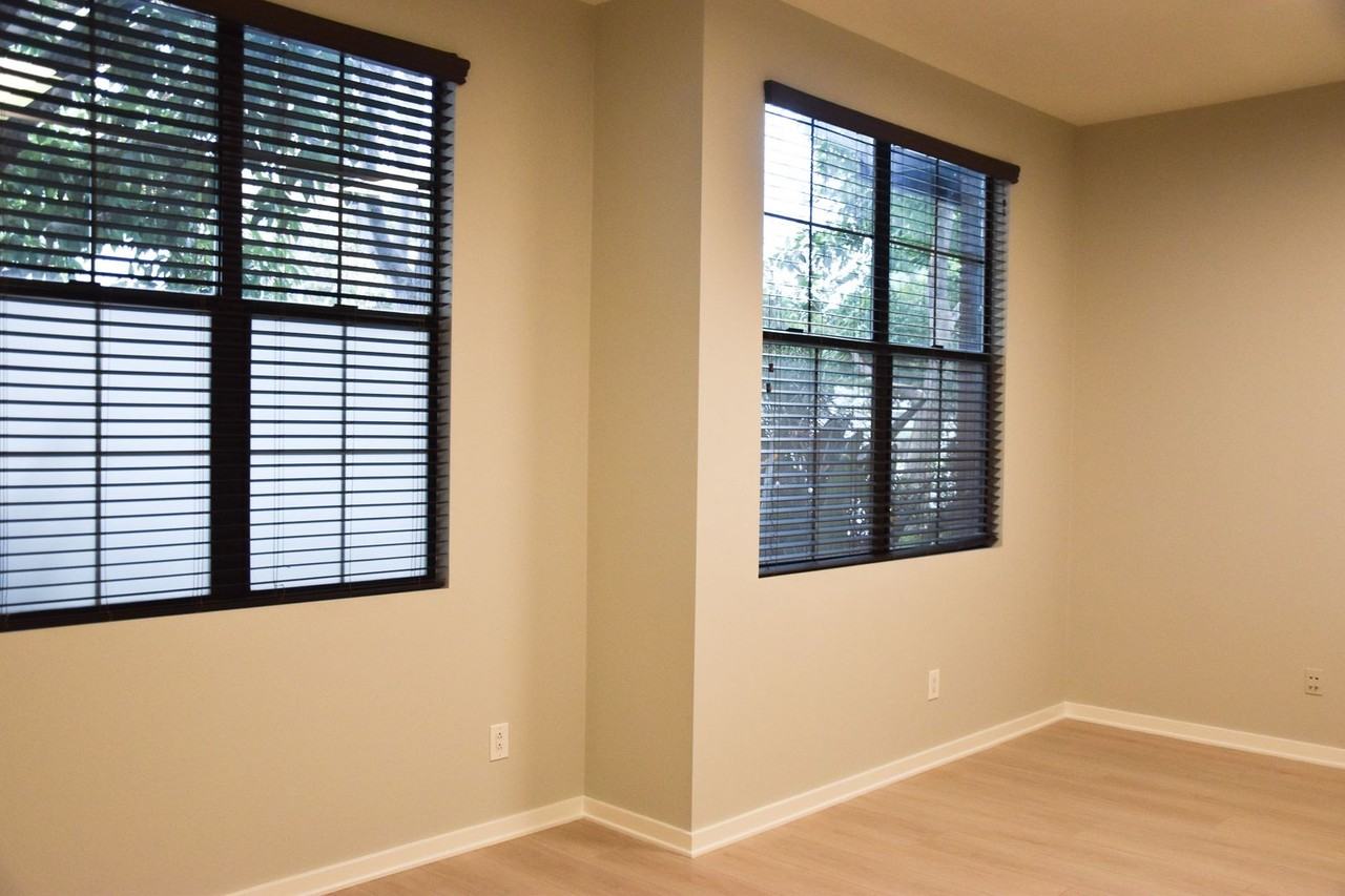 507 West Maple Avenue - Photo 2 of 40