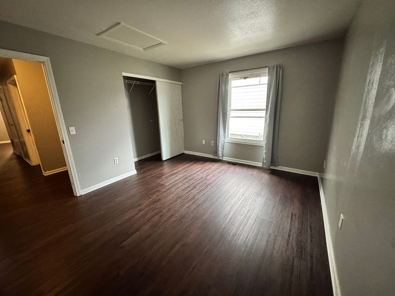 1657 Cone St - Photo 3 of 29