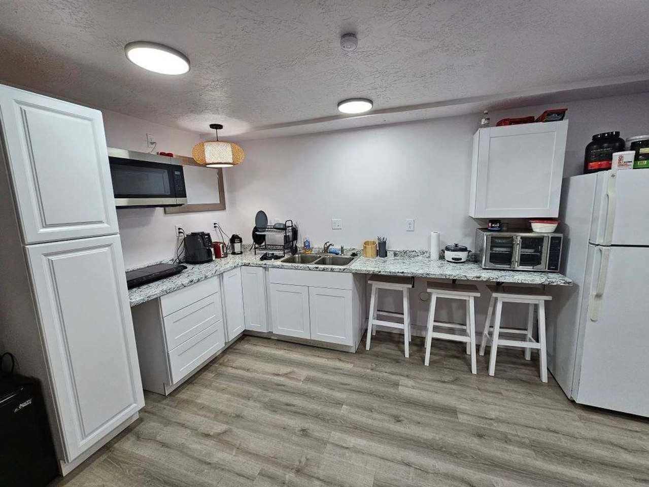 310 S 600 W #A4 - Photo 2 of 10