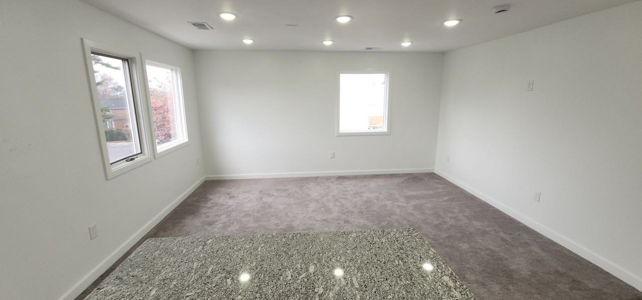 454 East Germantown Pike - Photo 5 of 18