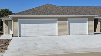 816 Phoenix Court - Photo 1 of 1