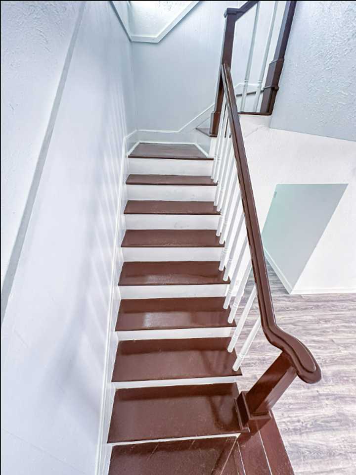 2555 Pierce St - Photo 6 of 29