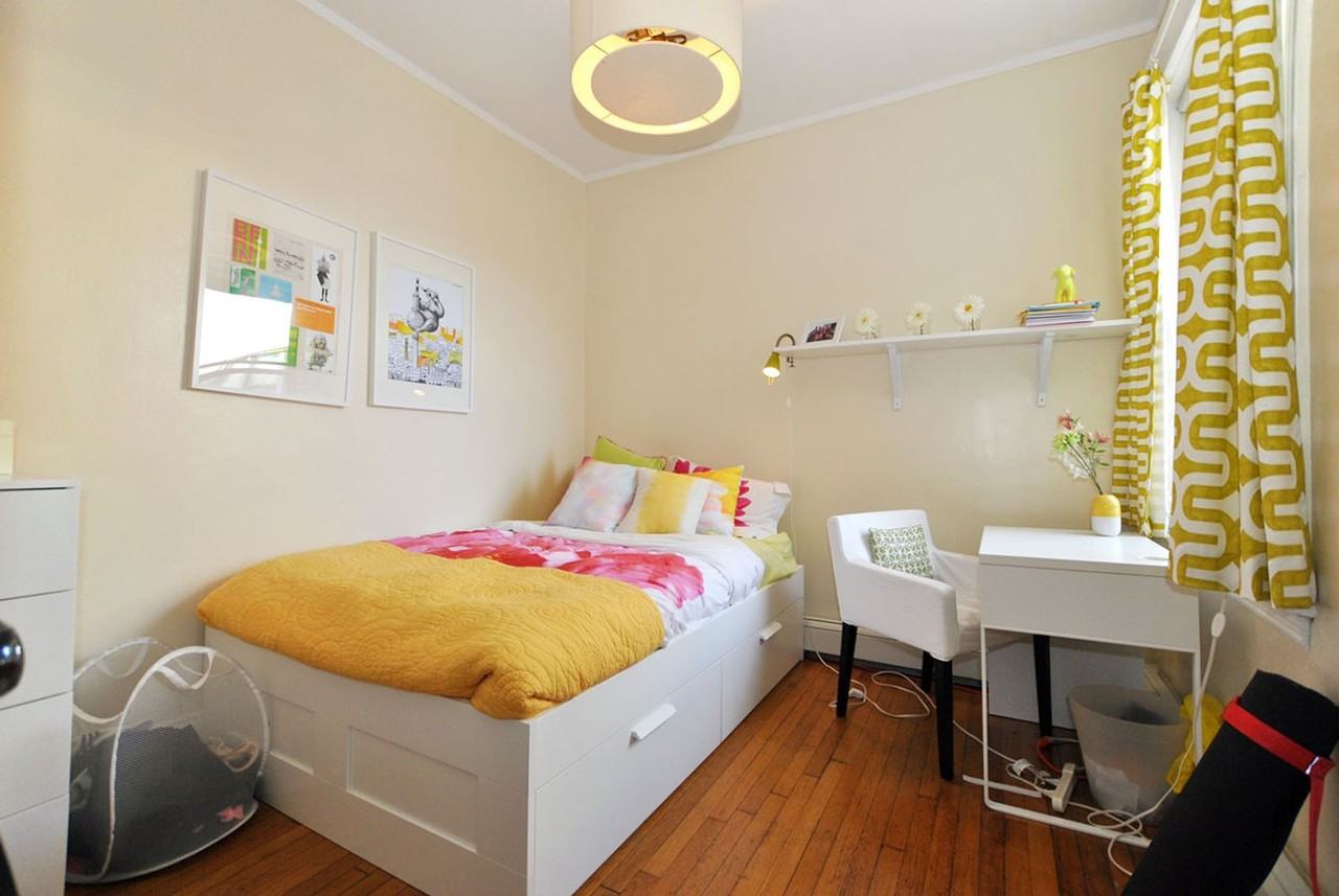 212 Saint Paul Street - Photo 3 of 8