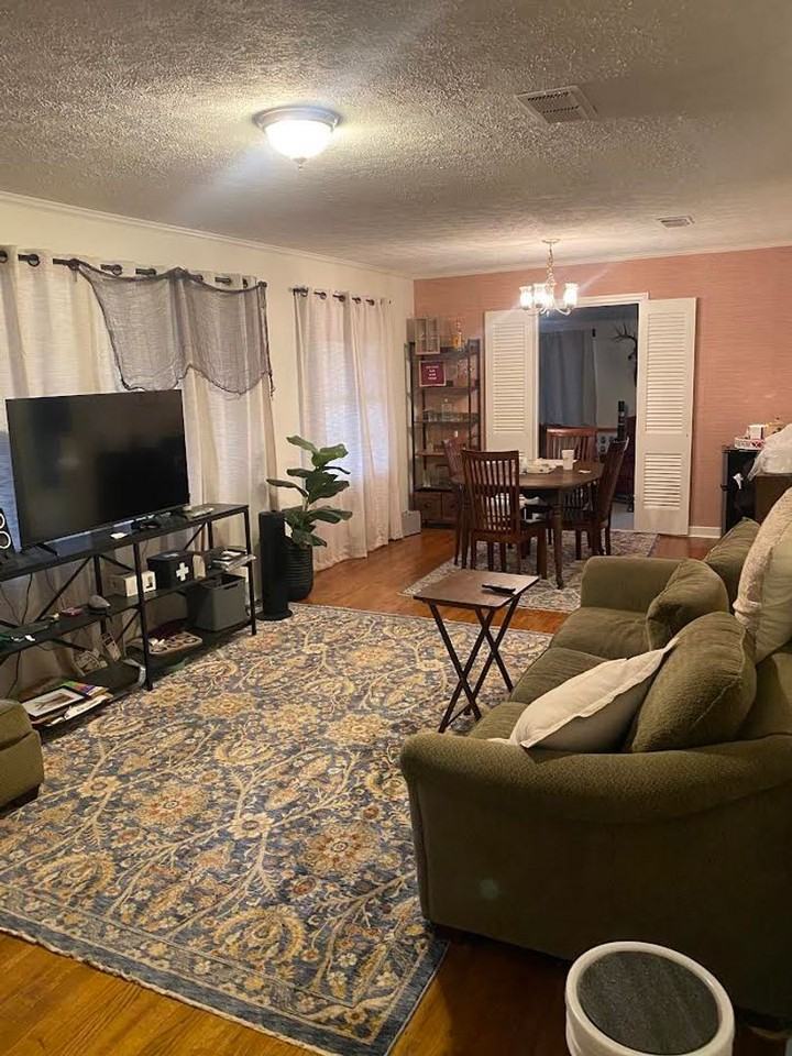 219 Santa Anita Drive - Photo 2 of 8