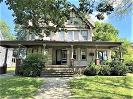 featured image of 510 West University Avenue