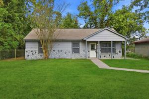 featured image of 6203 Gaston Street