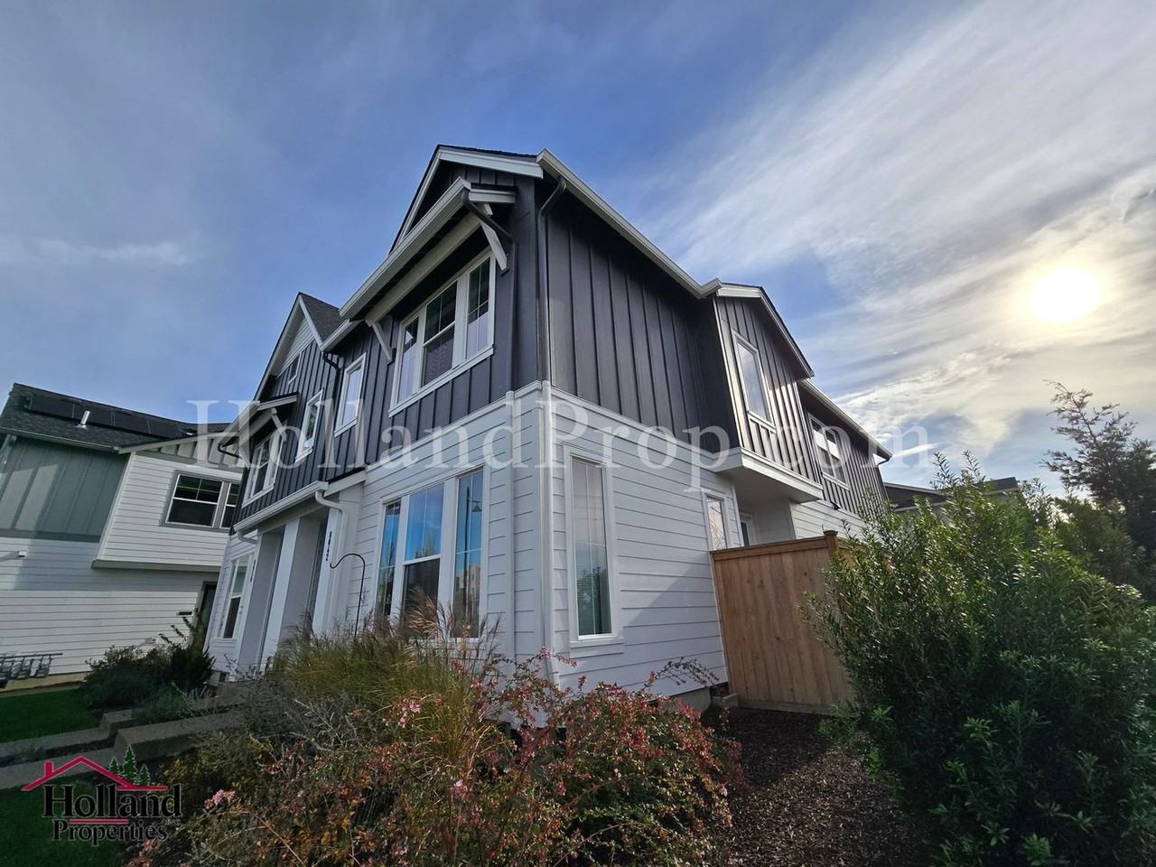 8042 Southeast Blanton Street