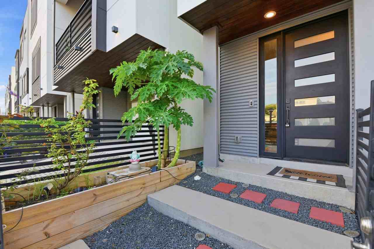 529 Memorial Heights Dr - Photo 6 of 43