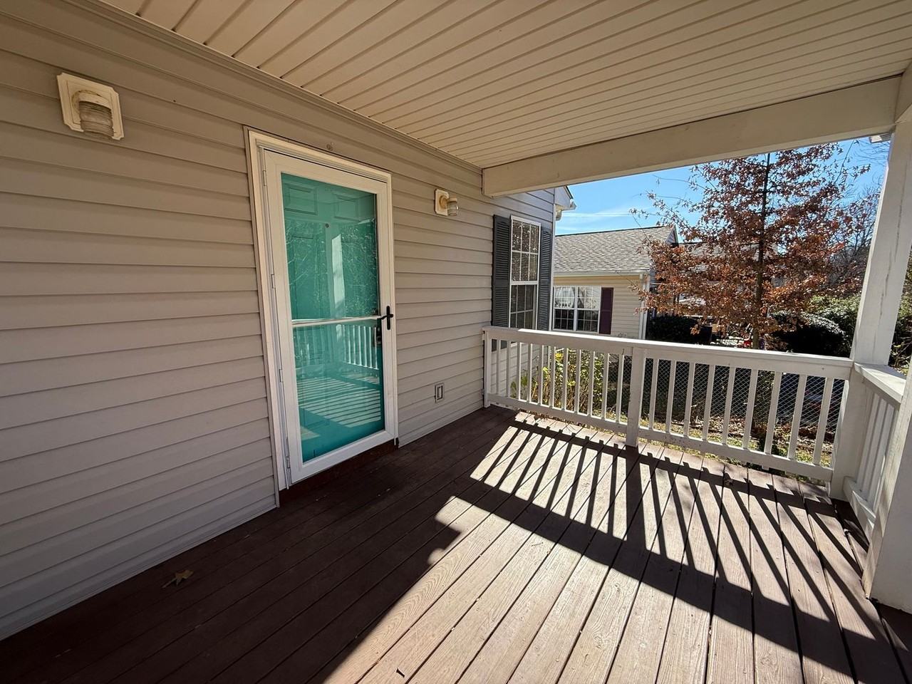 504 9th Street Southwest - Photo 2 of 28