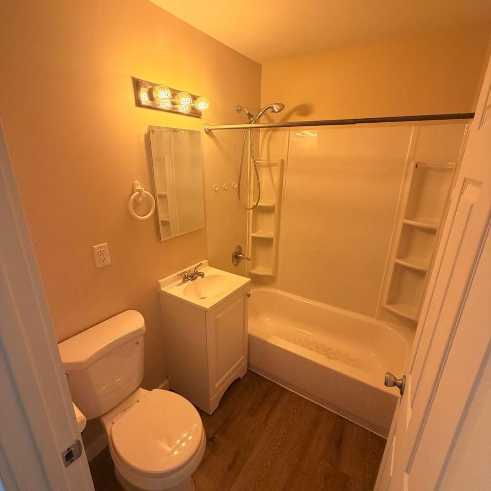 2216 N Oak St - Photo 7 of 15