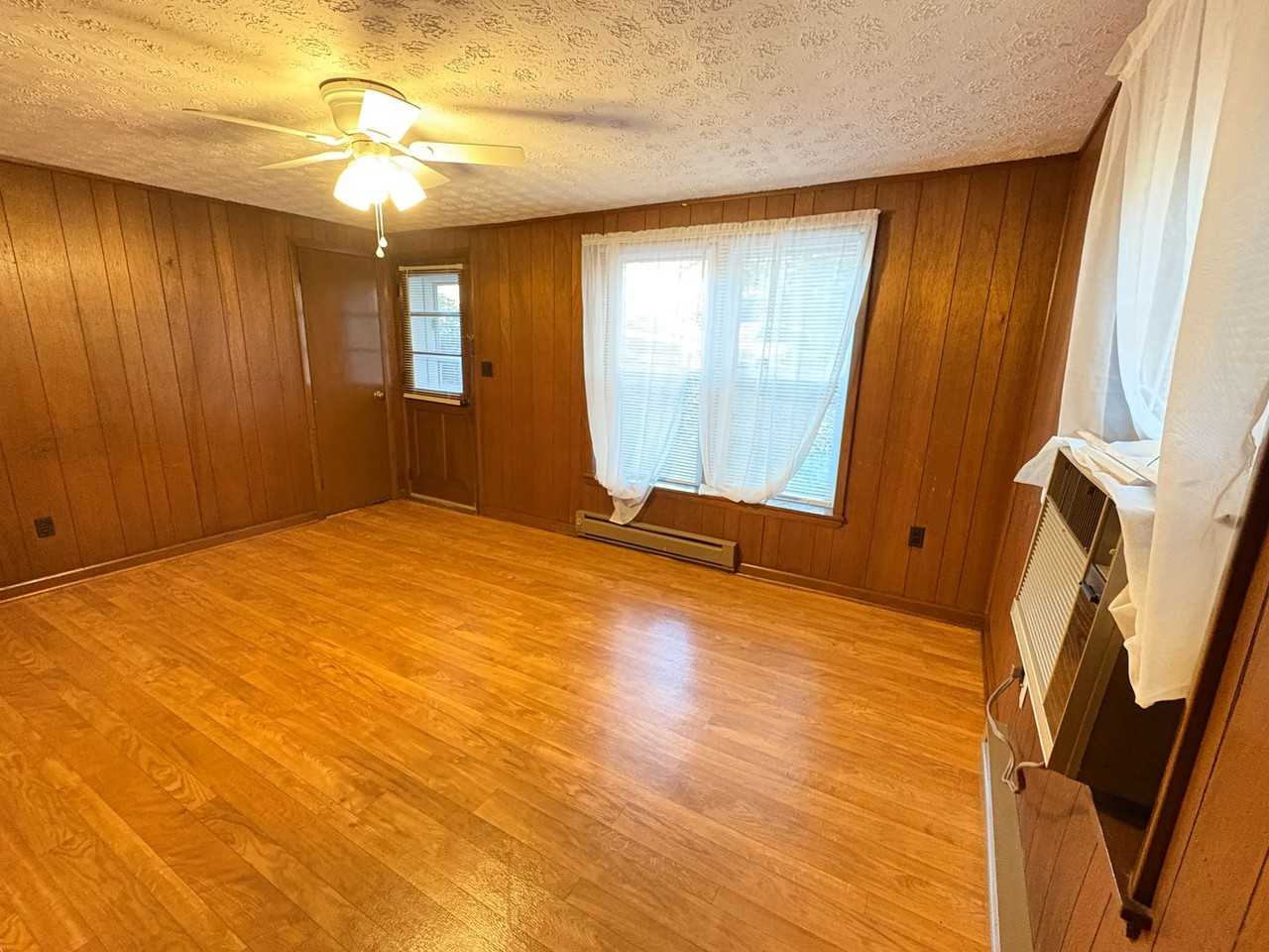 5758 Colonial Highway - Photo 3 of 13