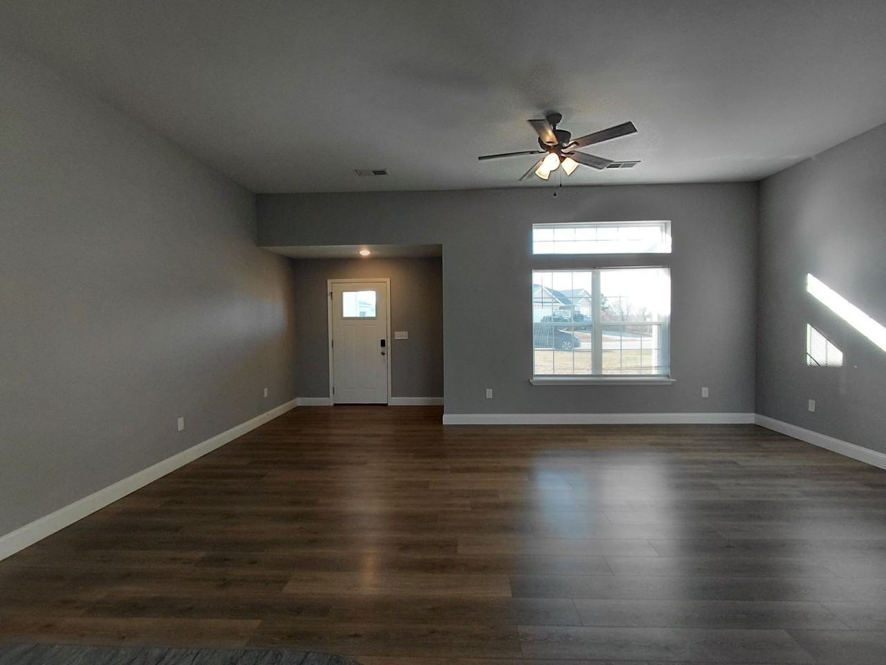 185 Andrews Road - Photo 2 of 15